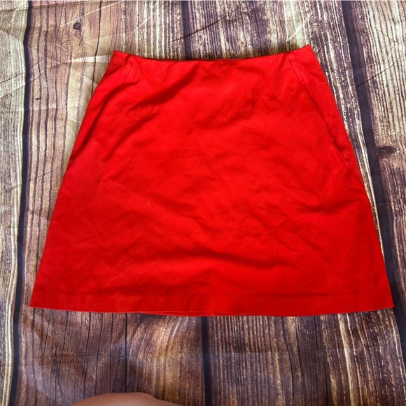 CABI #3219 Fiery Red Zip Back Skirt W/Pockets~Size 6 - Picture 1 of 6
